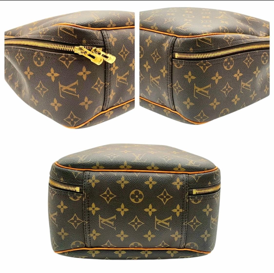 LOUIS VUITTON MONOGRAM CANVAS DEAUVILLE BAG