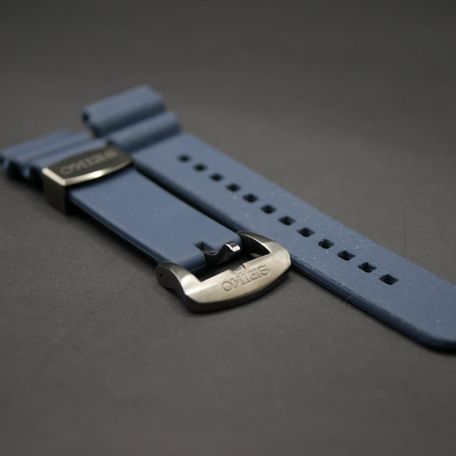 CINTURINO SEIKO Z22 IN SILICONE CON FIBBIA BRUNITA