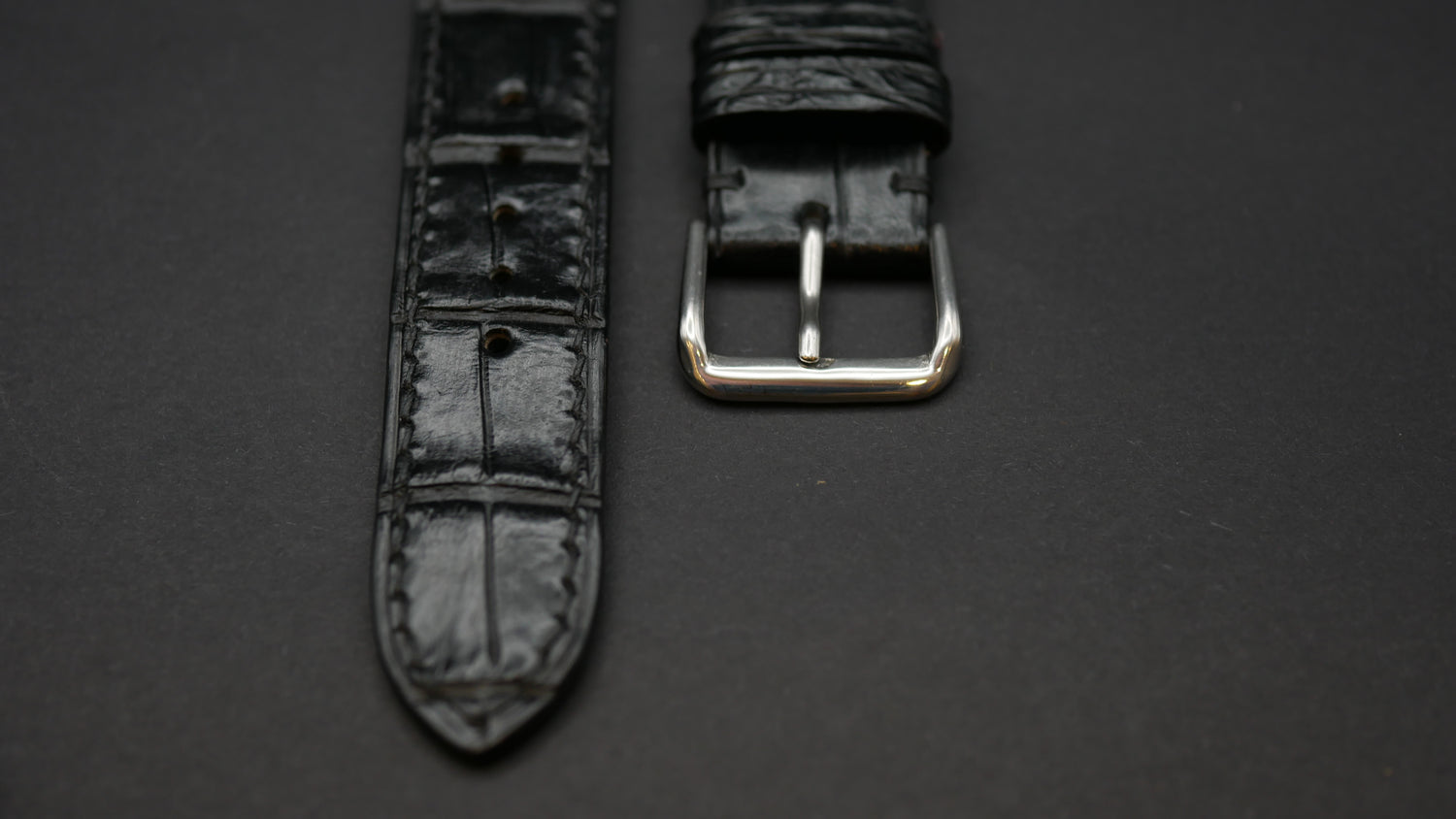 Cinturino in pelle di caimano NERO