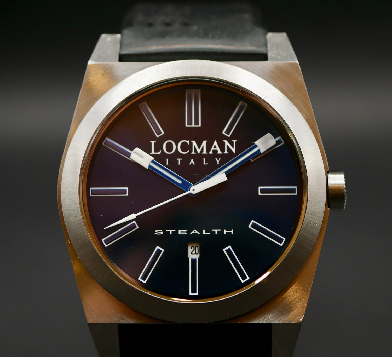 LOCMAN STEALTH