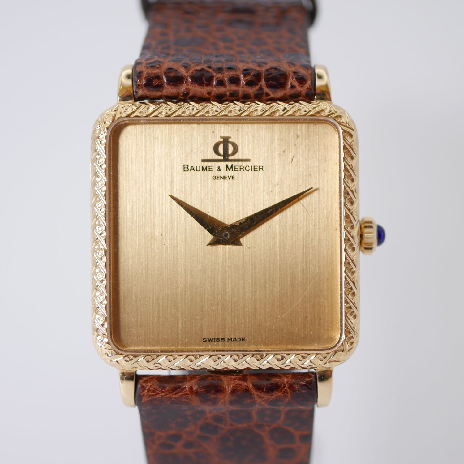 BAUME ET MERCIER TANK ORO  18kt
