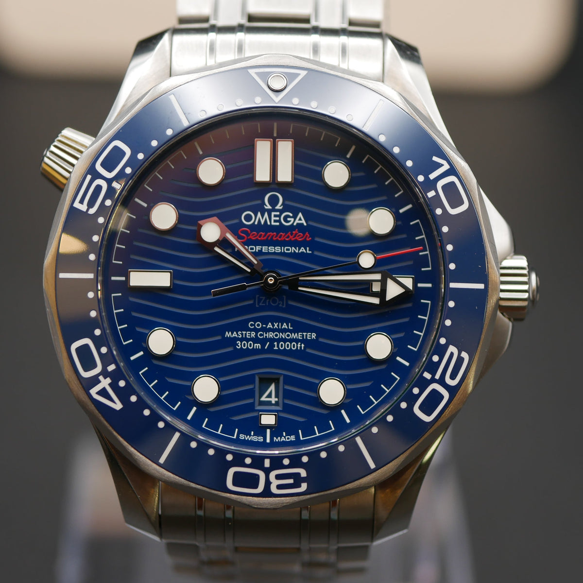 OMEGA SEMASTER PROFESSIONAL "CO AXIAL " CERAMICA