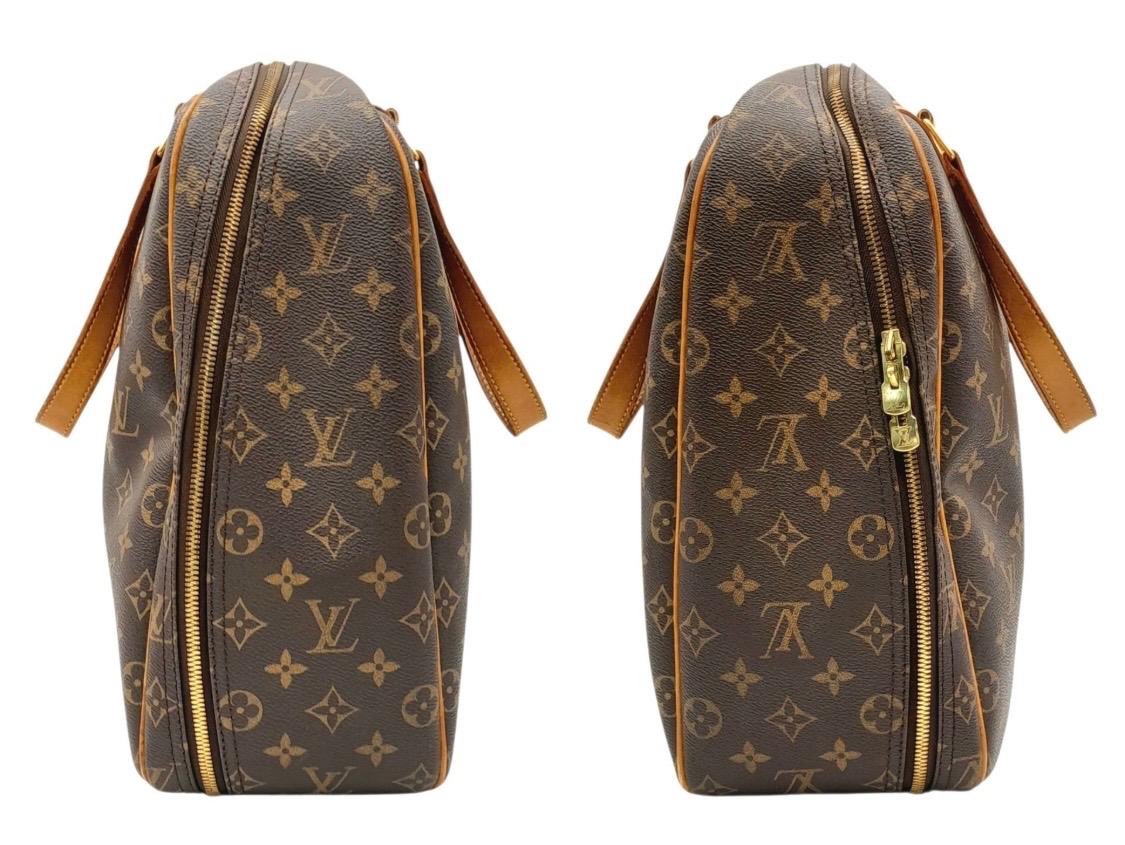 LOUIS VUITTON MONOGRAM CANVAS DEAUVILLE BAG